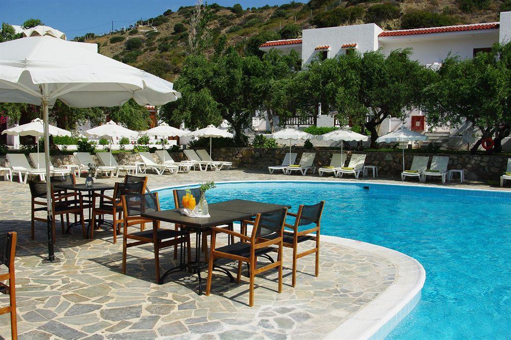 Astron Hotel Karpathos Exterior foto