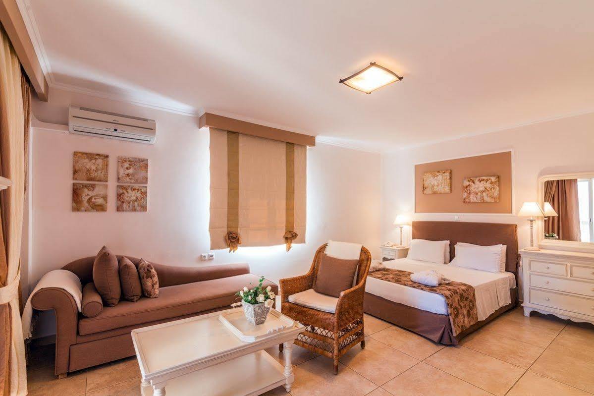 Astron Hotel Karpathos Exterior foto